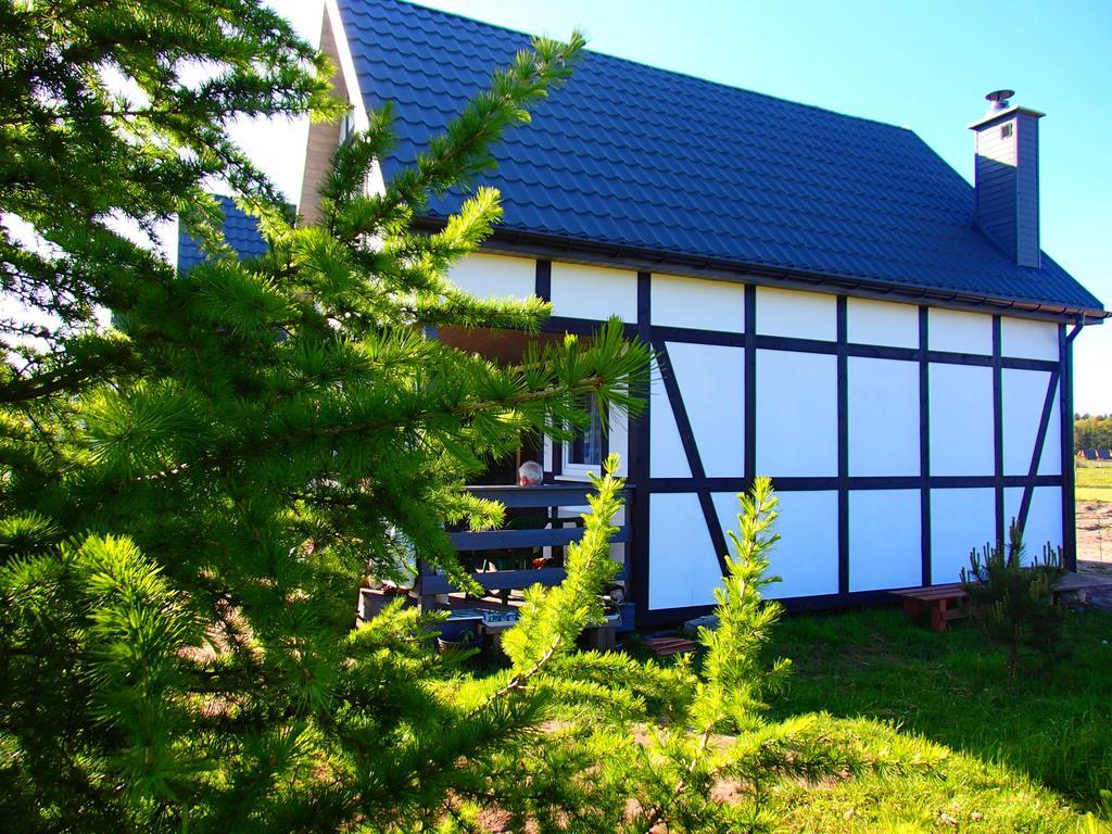 ヤロスワビエツPrzystanek Latoアパートメント 部屋 写真